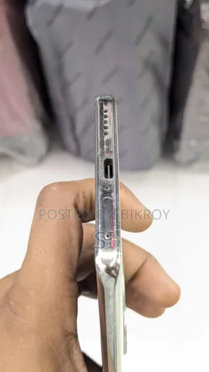 Vivo iQOO Z9s 128 GB