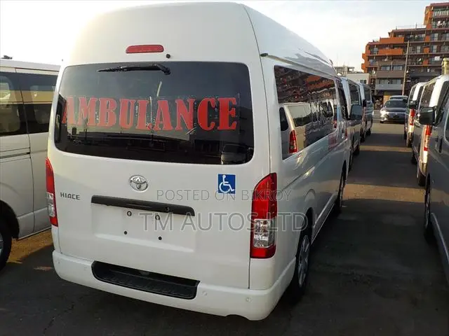 Toyota HiAce 2020 White