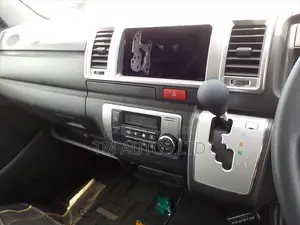 Toyota HiAce 2021 Black