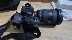 SONY ALPHA 7 IV ক্যামেরা উইথ জি মাস্টার লেন্স