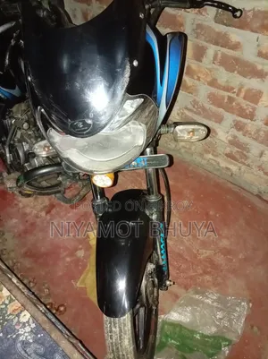 Bajaj Discover 100 2013 Black