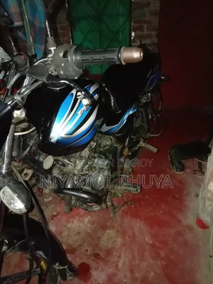 Bajaj Discover 100 2013 Black