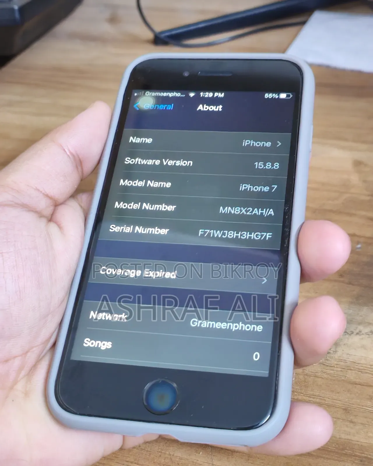 New Apple iPhone 7 32 GB Black