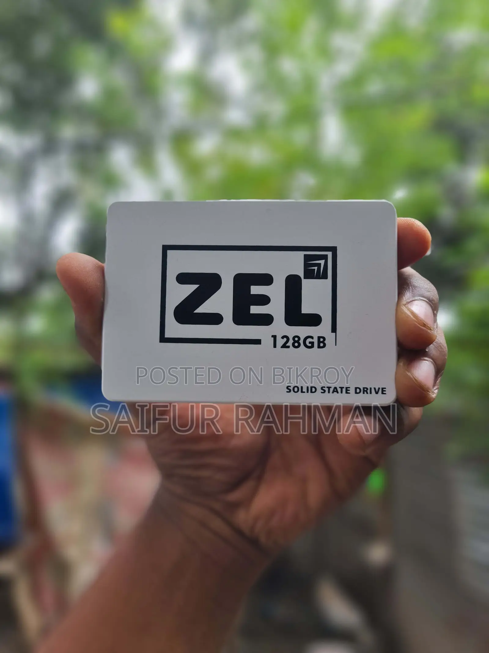 128GB SSD 2.5" SATA