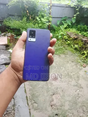 Vivo V21 128 GB Black
