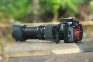 Canon EOS 1100D + 75-300mm Zoom Lens | Excellent Condition |