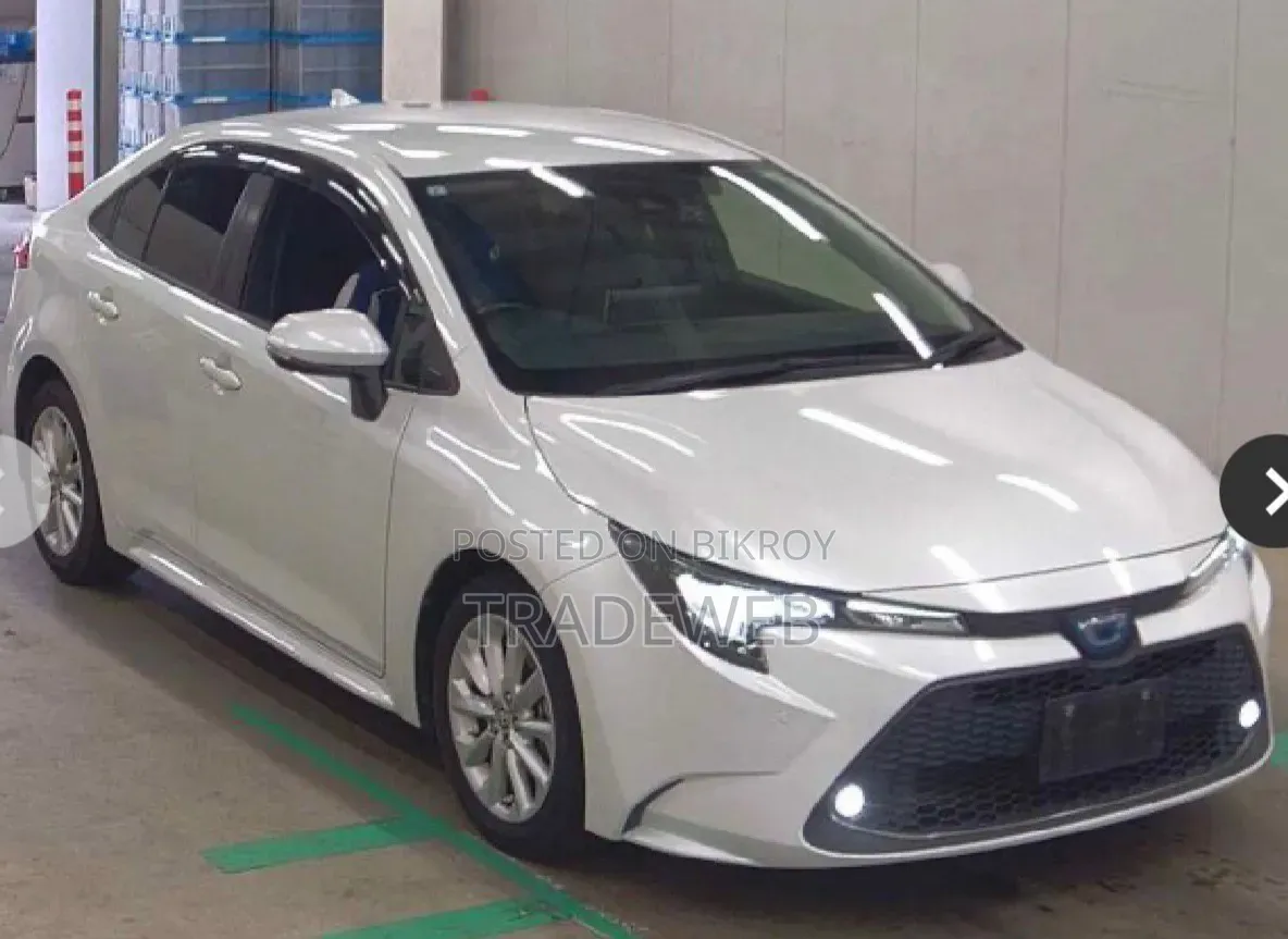 Toyota Corolla 2021 Pearl