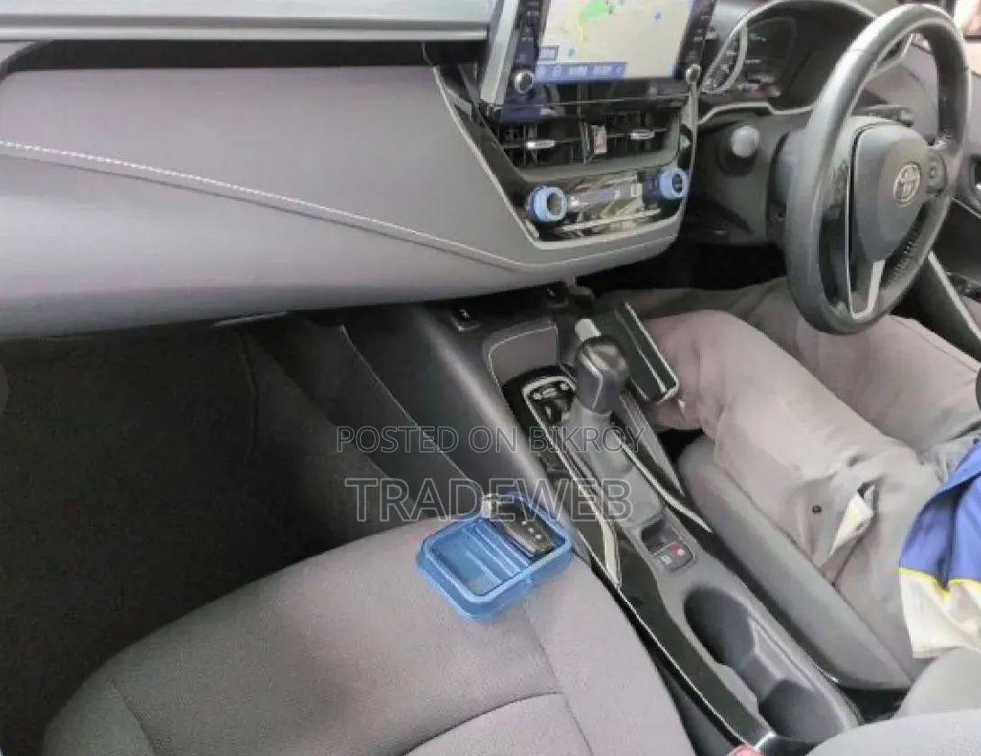Toyota Corolla 2021 Pearl