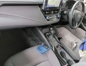 Toyota Corolla 2021 Pearl
