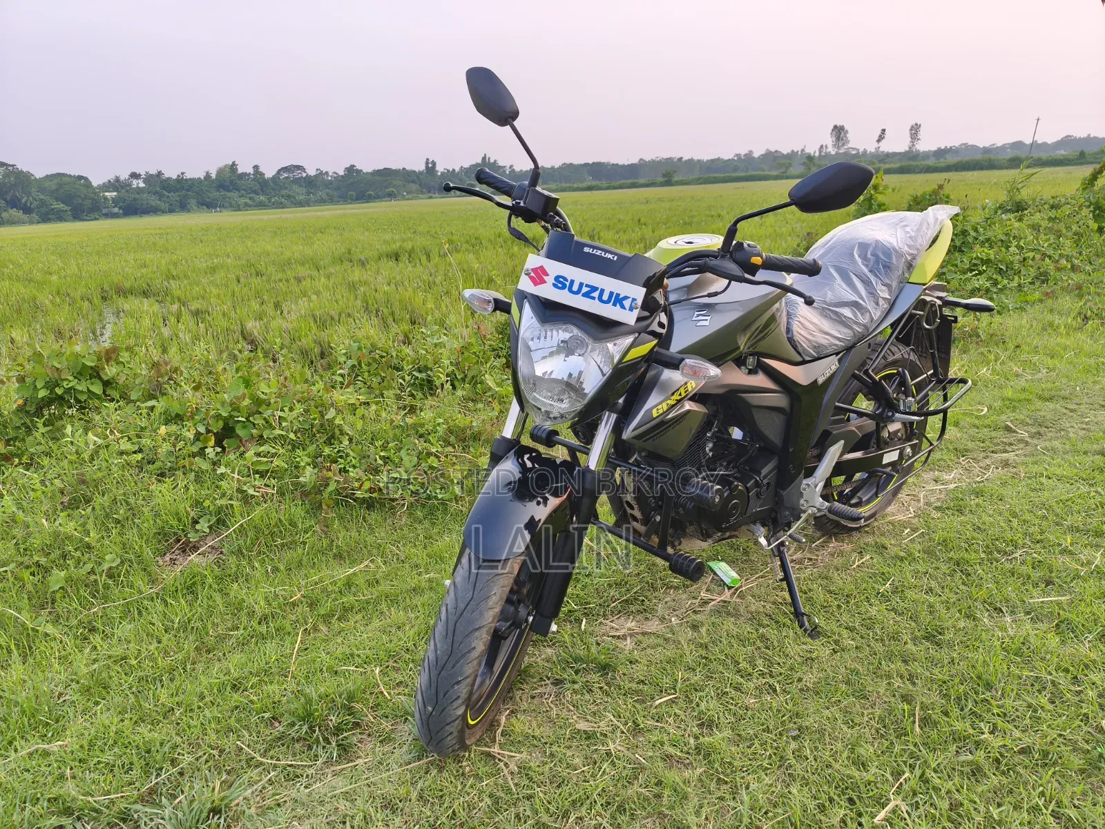 New Suzuki Gixxer Monotone 2026 Silver