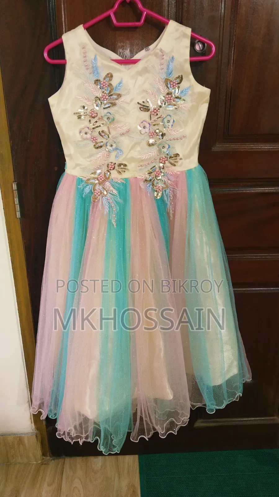 9/10 Yrs Girls Long Frock For Sale