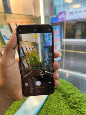 Vivo Y11 32 GB Red