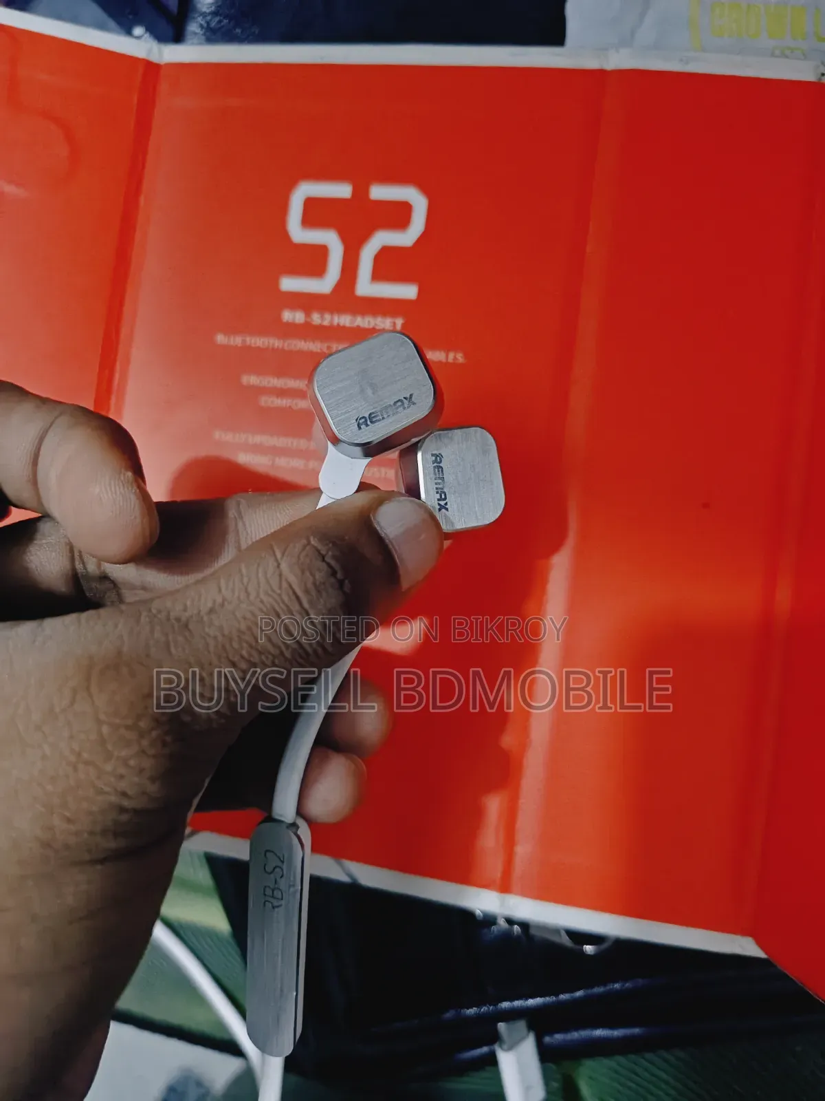 Remax RB S2 অরিজিনাল নেকব্যান্ড