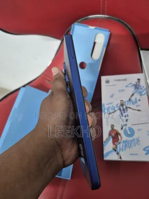 Walton 128 GB Blue