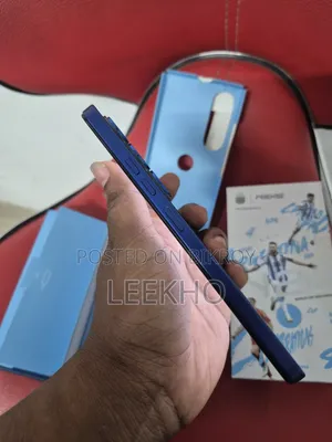 Walton 128 GB Blue