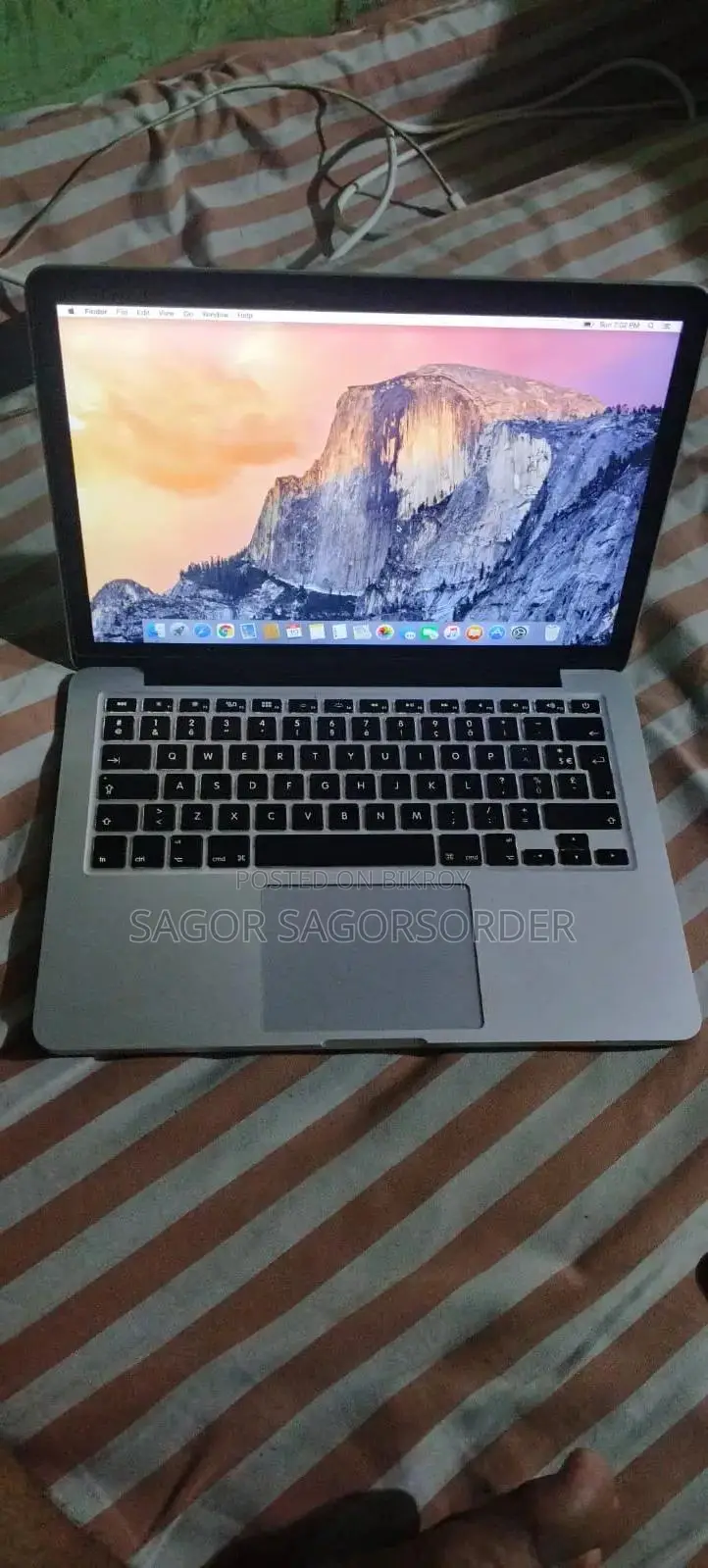Laptop Apple MacBook 2015 8GB Intel Core 7 HDD+SSD 256GB