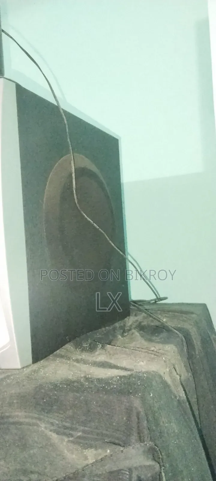 ২.১ বক্স মোটামুটি ফ্রেশ কন্ডিশন চাইলে নিতে পারেন