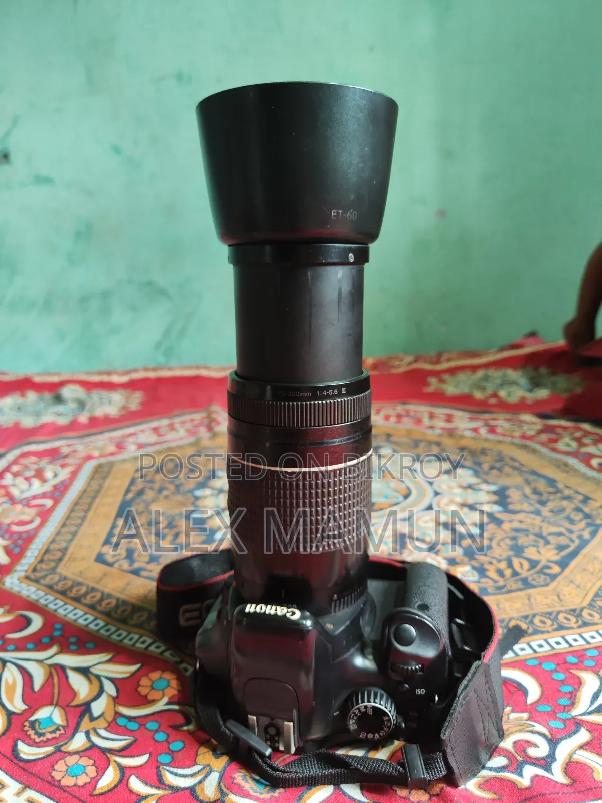 ক্যানন DSLR ক্যামেরা 70–300mm জুম লেন্স ব্যাটারি চার্জারসহ বিক্রি হবে