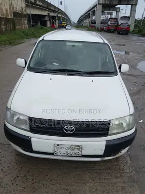 টয়োটা প্রোবক্স ২০০৪ সাদা