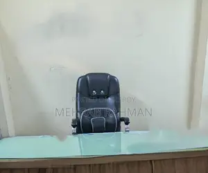 Executive Office Chair