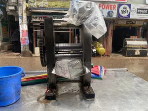 Sugarcane juice machine