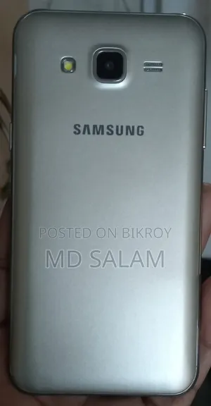 Samsung Galaxy J5 8 GB Gold