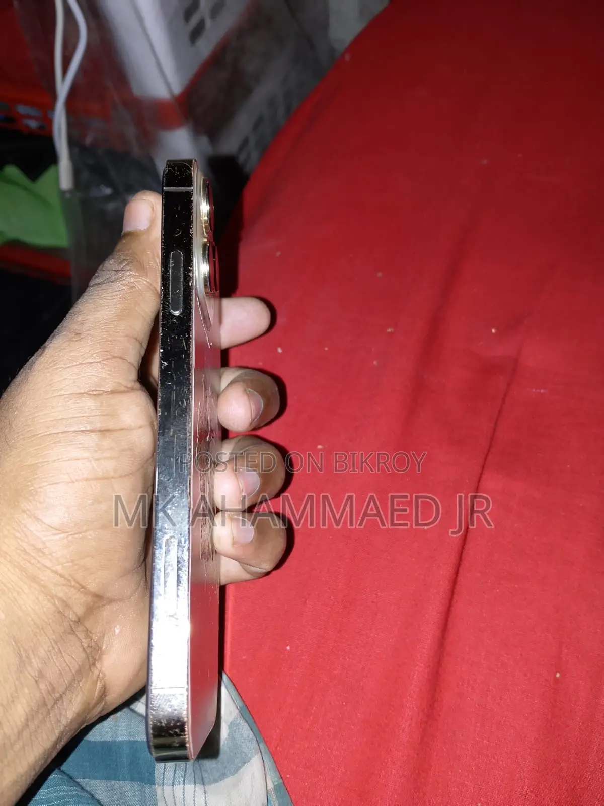 Apple iPhone XR 64 GB White
