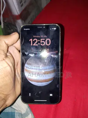 Apple iPhone XR 64 GB White