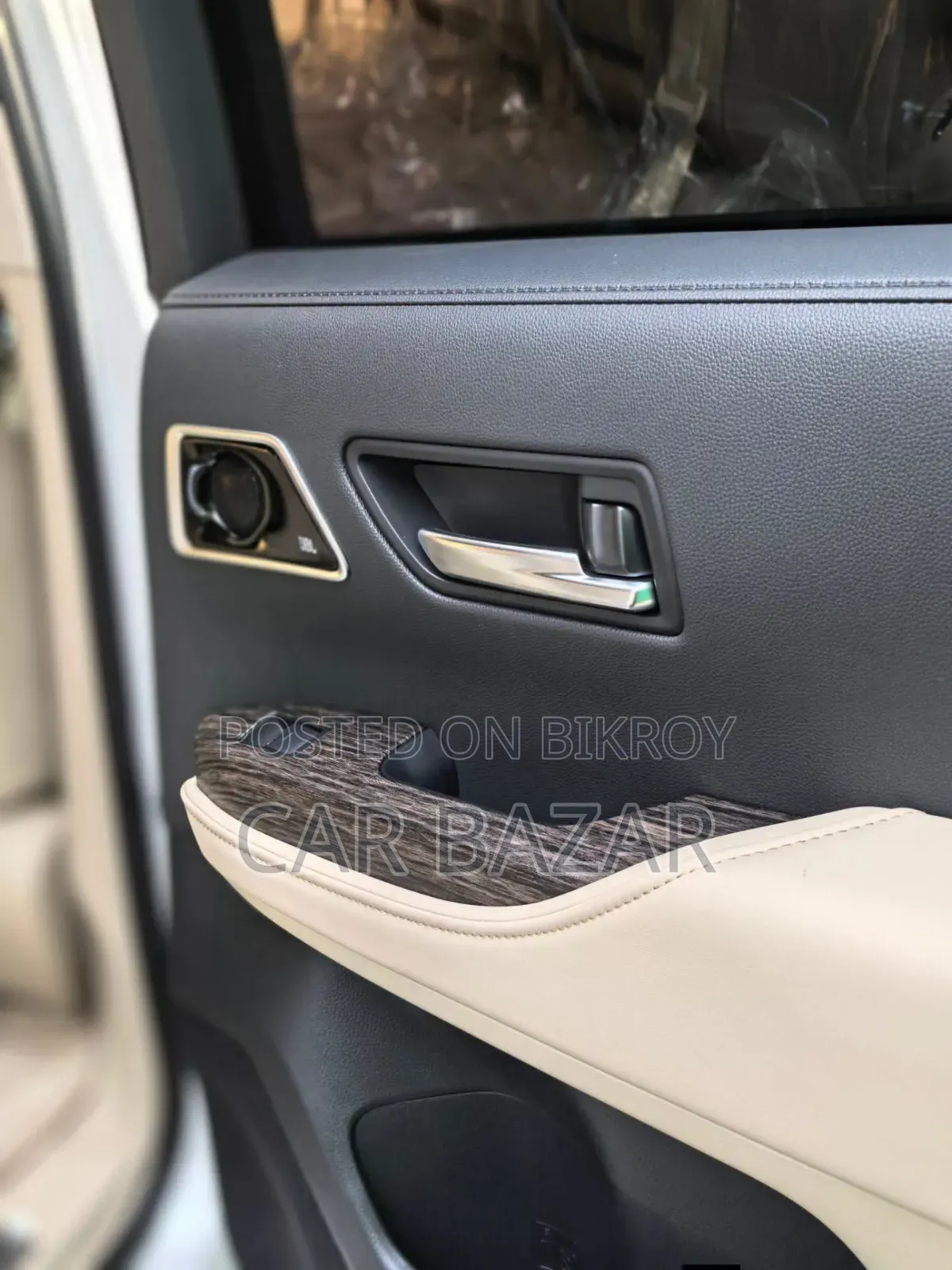 New Toyota Land Cruiser LC300 2024 Pearl