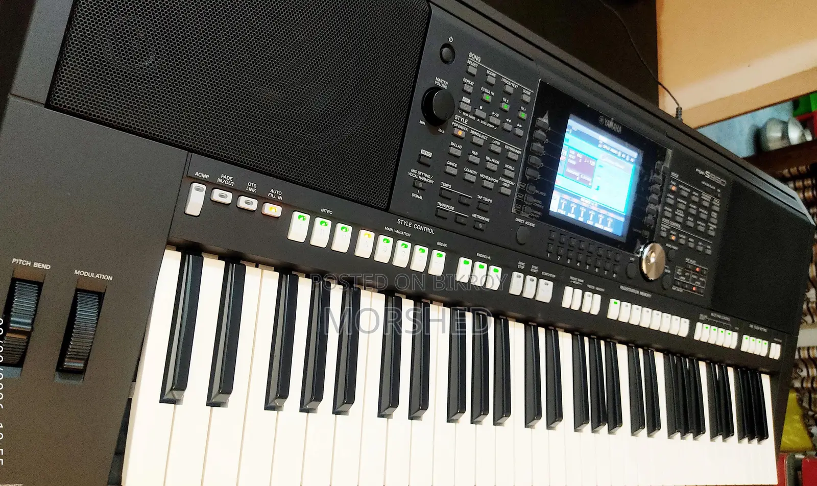 YAMAHA PSR S-950 Professional Workstation With Indian Expansion