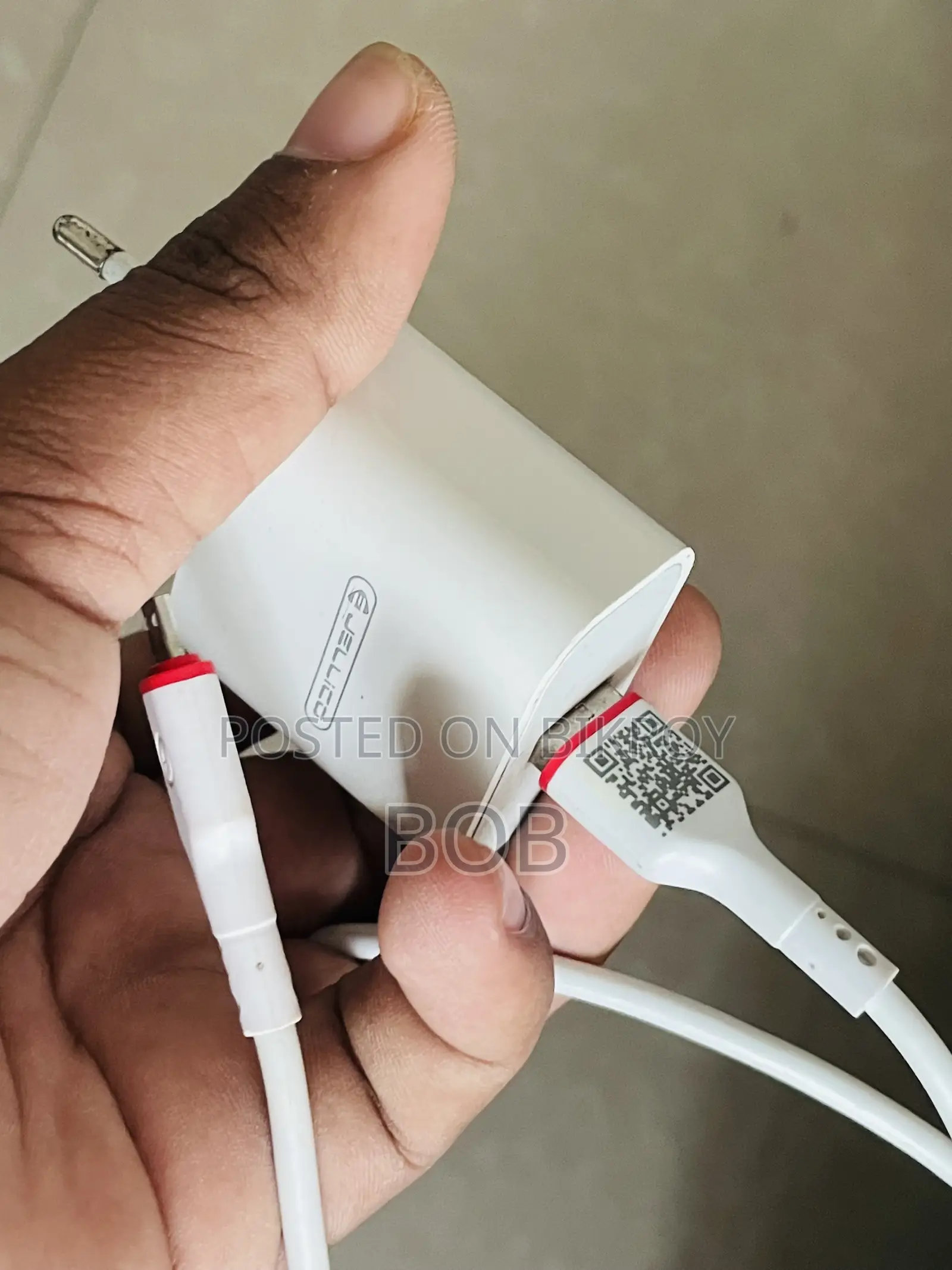 Jellico Orginal Adpter and Cable
