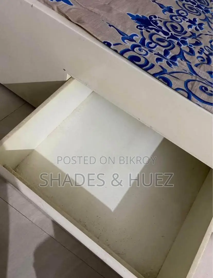 Single Bed