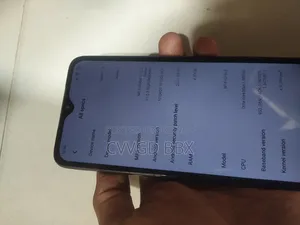 Realme 64 GB Red