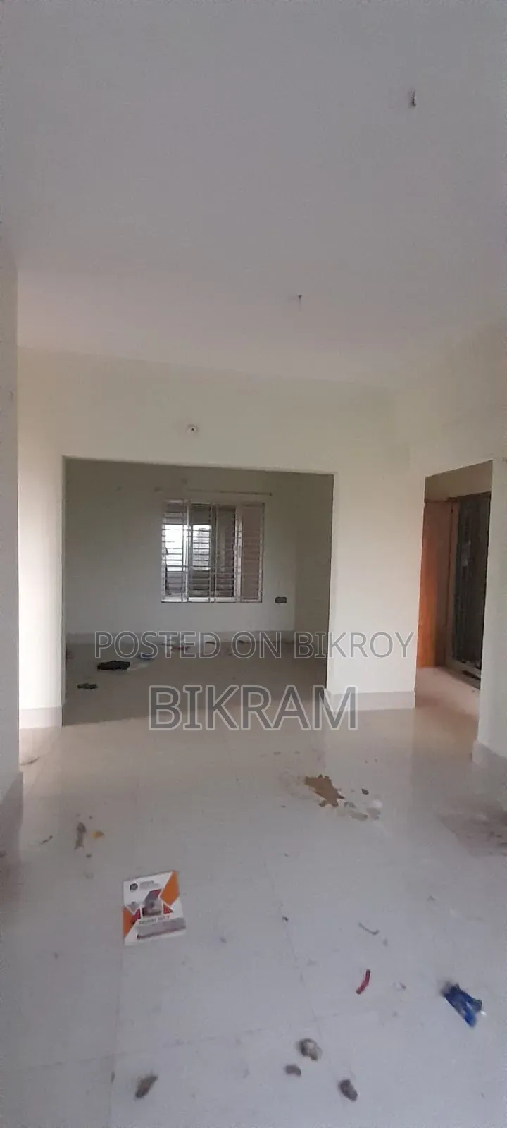 হালিশহরের প্রতিতী ভবনে ৩ বেডরুমের অ্যাপার্টমেন্ট ভাড়ার জন্য