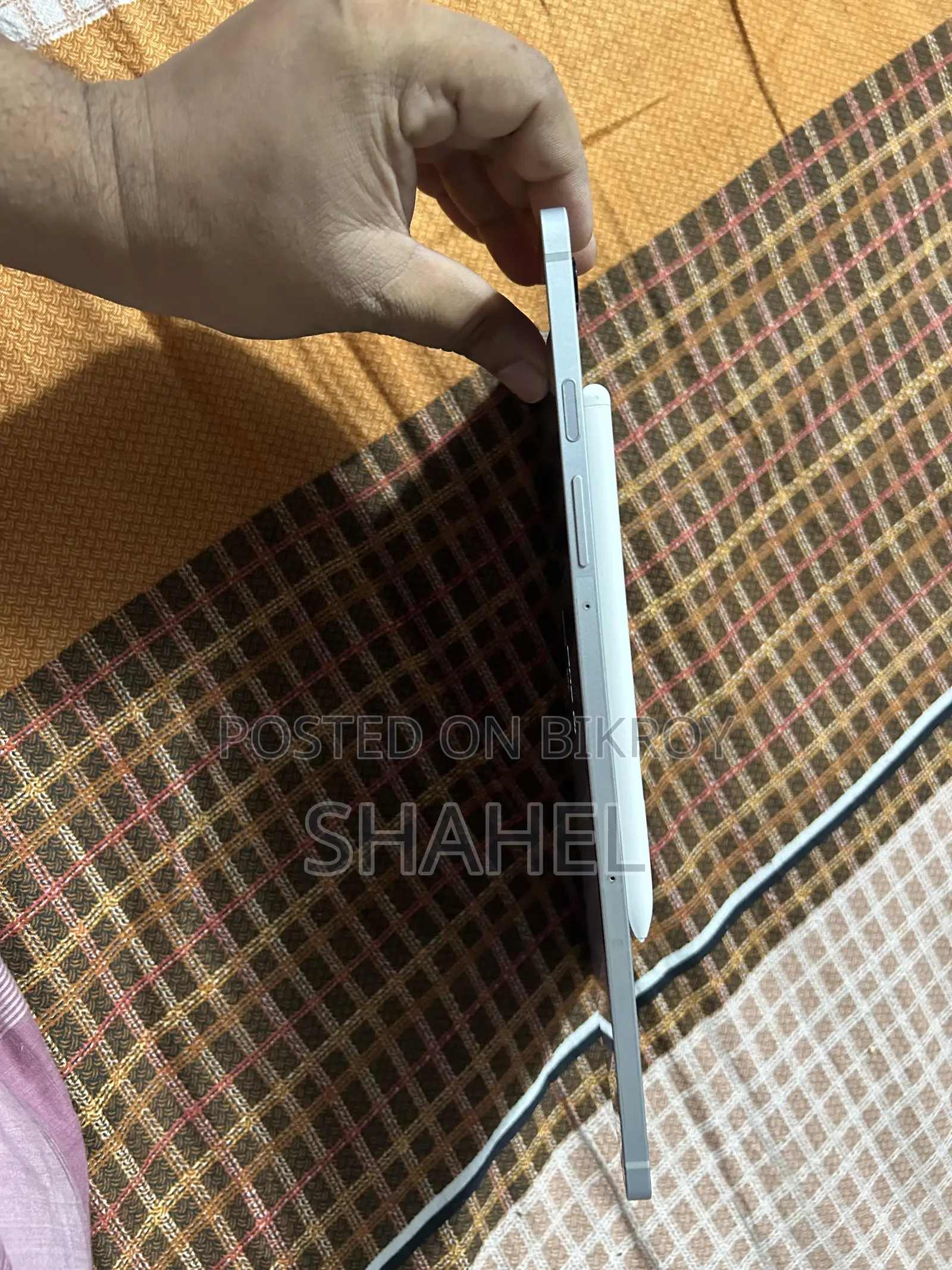 স্যামসাং গ্যালাক্সি ট্যাব এস৯ এফই ১২৮ জিবি সিলভার
