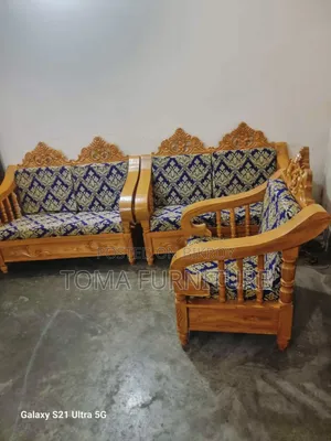 Akashi Wood Sofa Set