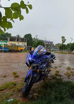 Yamaha R15 V3 2022 Blue