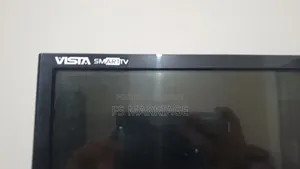 Urgent: Singer Vista 43" Android Smart TV for sale.