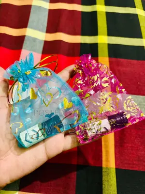 প্রিমিয়াম আতর