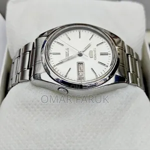 Seiko 5 Automatic 21 Jewels Men's Watch (Luminous Dial, Made in Japan)