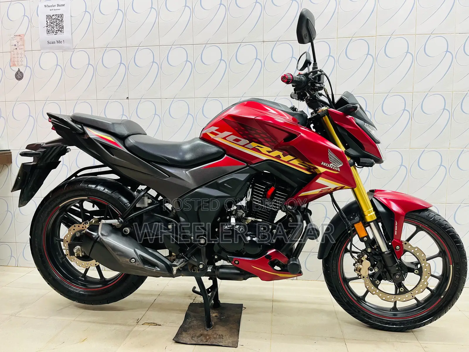 হোন্ডা হর্নেট ২০২৪ রেড