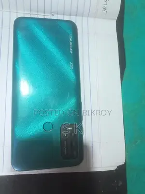 Symphony Z35 32 GB Blue