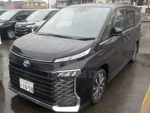 Toyota Voxy S-Z 4WD 7-Seater 2023 Black