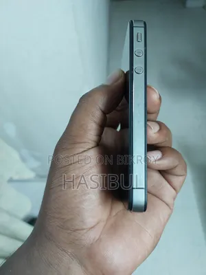 Apple iPhone 4s 16 GB Black