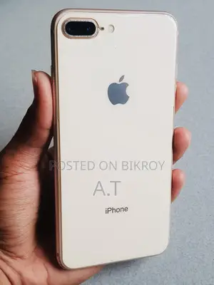 Apple iPhone 8 Plus 64 GB Gold