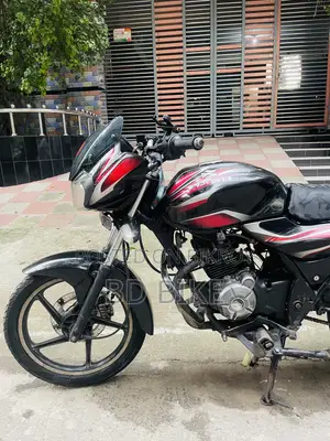 Bajaj Discover 150 2013 Black