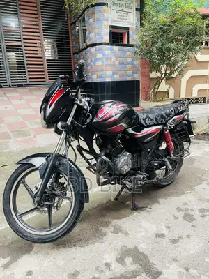 Bajaj Discover 150 2013 Black