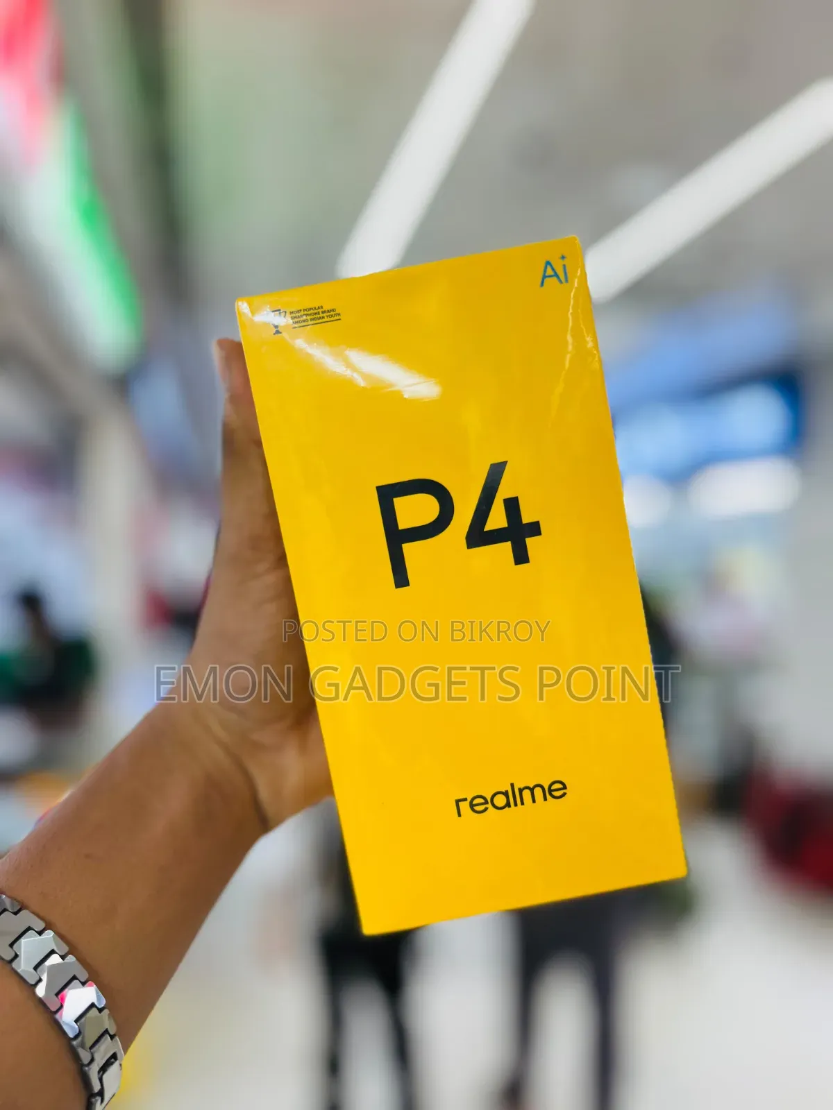 New Realme 128 GB