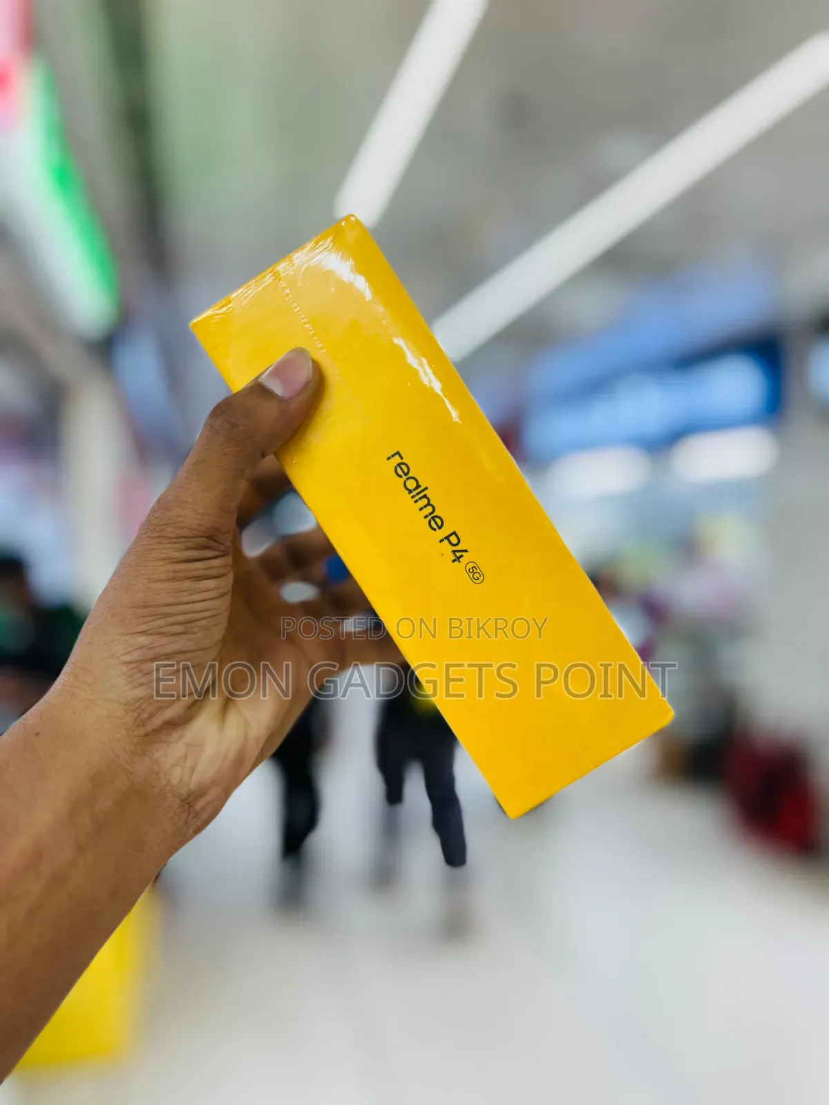 New Realme 128 GB