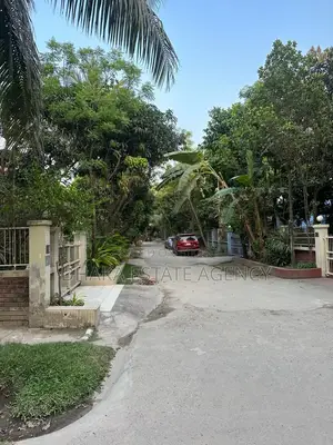 উত্তর গুলশান ৫০ কাঠা জমি বিক্রি